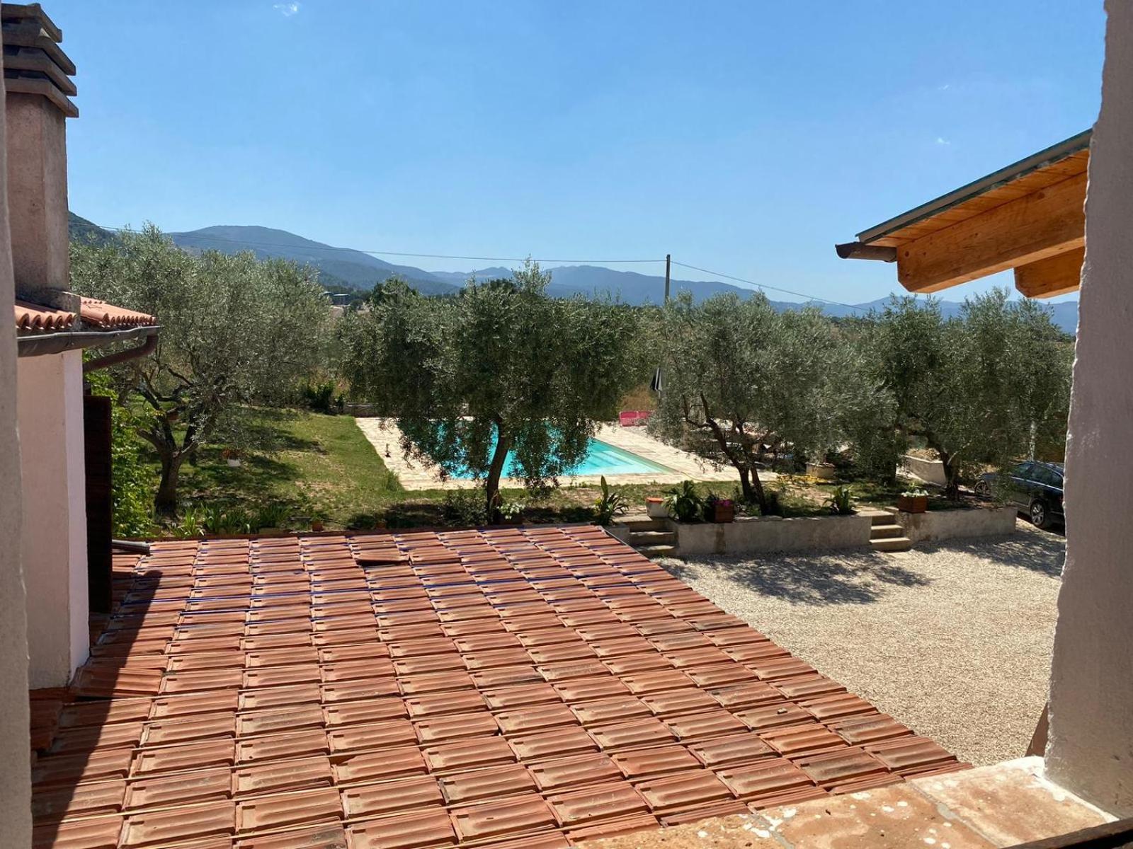 Agriturismo Uliveto Benedetti สโปเลโต ภายนอก รูปภาพ